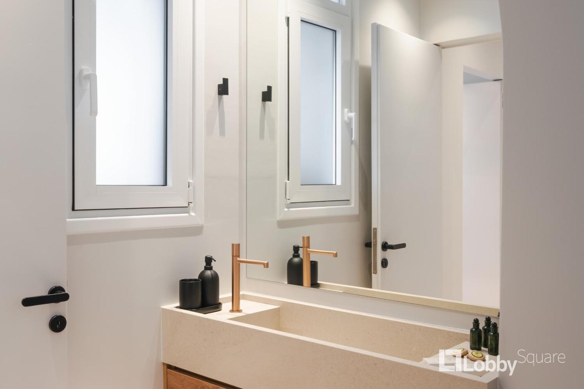 Muse Apartment By Lobbysquare Athènes Extérieur photo